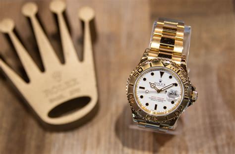 getting a loan on a rolex|buy a Rolex pay monthly.